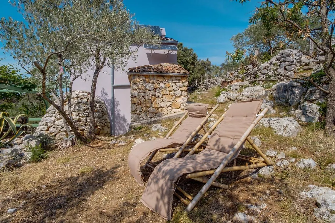Holiday Home Oliva Sveti Jakov