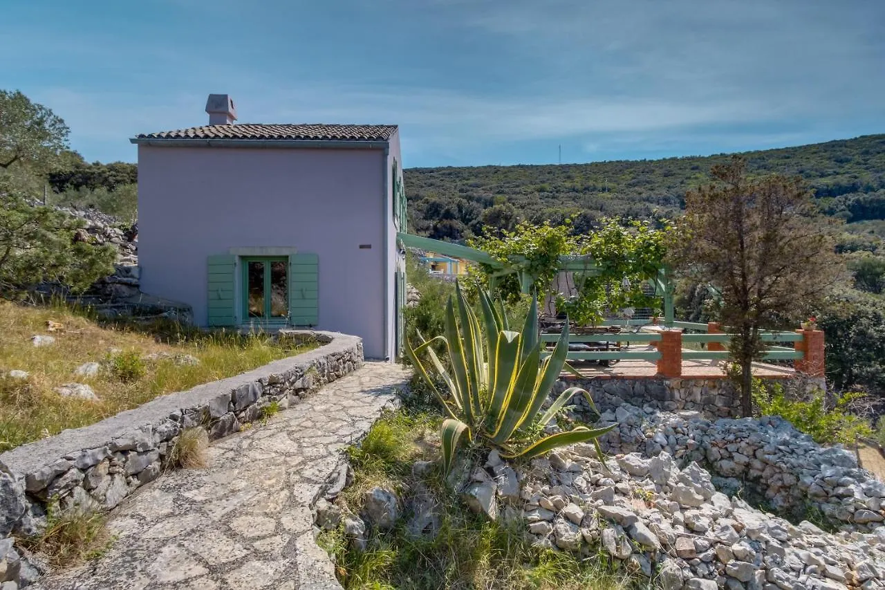 Holiday Home Oliva Sveti Jakov 0*,  Croatia