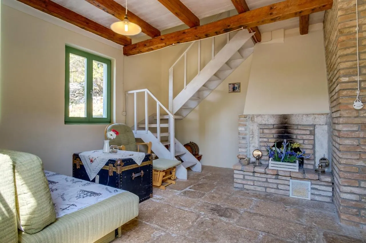 Holiday Home Oliva Sveti Jakov